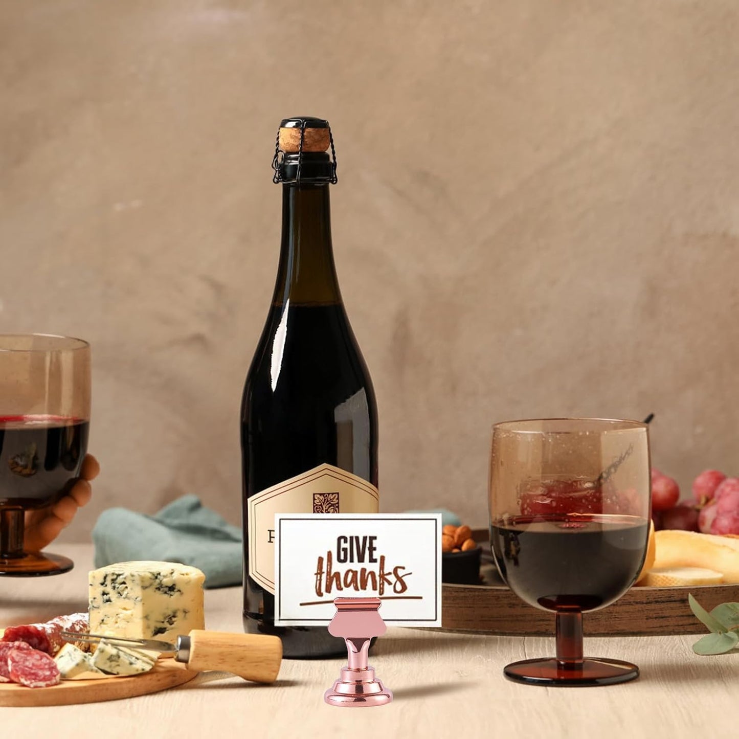 Urban Deco 16PK Table Number Holders Place Card Holders 1.7 Inch Table Card Holders Steel Card Holders for Photos, Food Signs, Memo Notes, Weddings, Restaurants, Birthdays(Rose Gold)