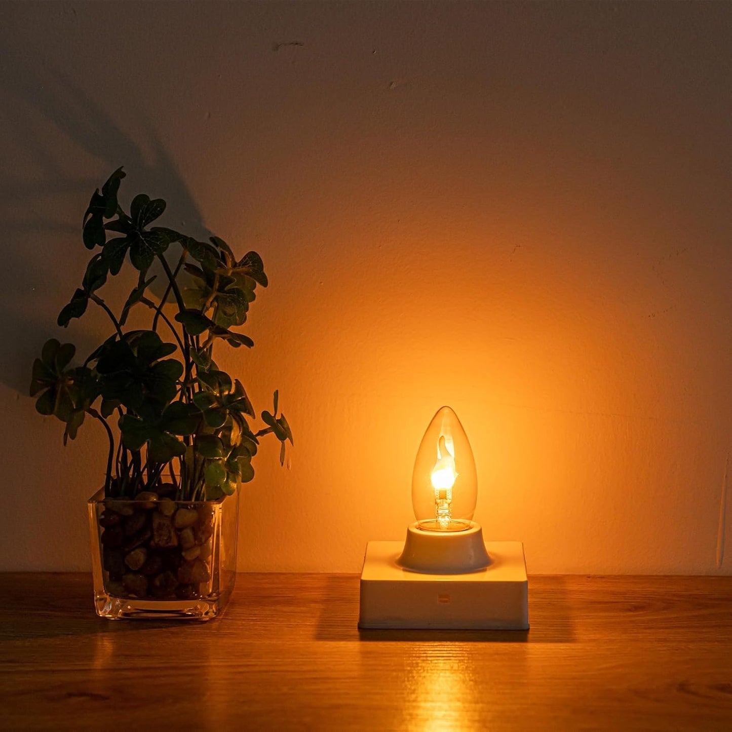 LED Flickering Light Bulbs E26 Flame Effect Bulb Standard Base, Fire Light Bulbs for Halloween Christmas Decoration, 2 Pack