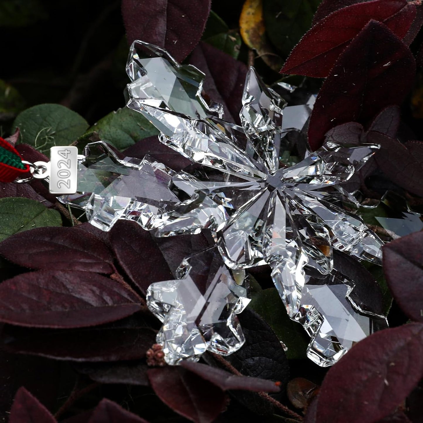 2024 Annual Edition Crystal Snowflake Ornament Christmas Ornament Home Decor Gift (Clear)