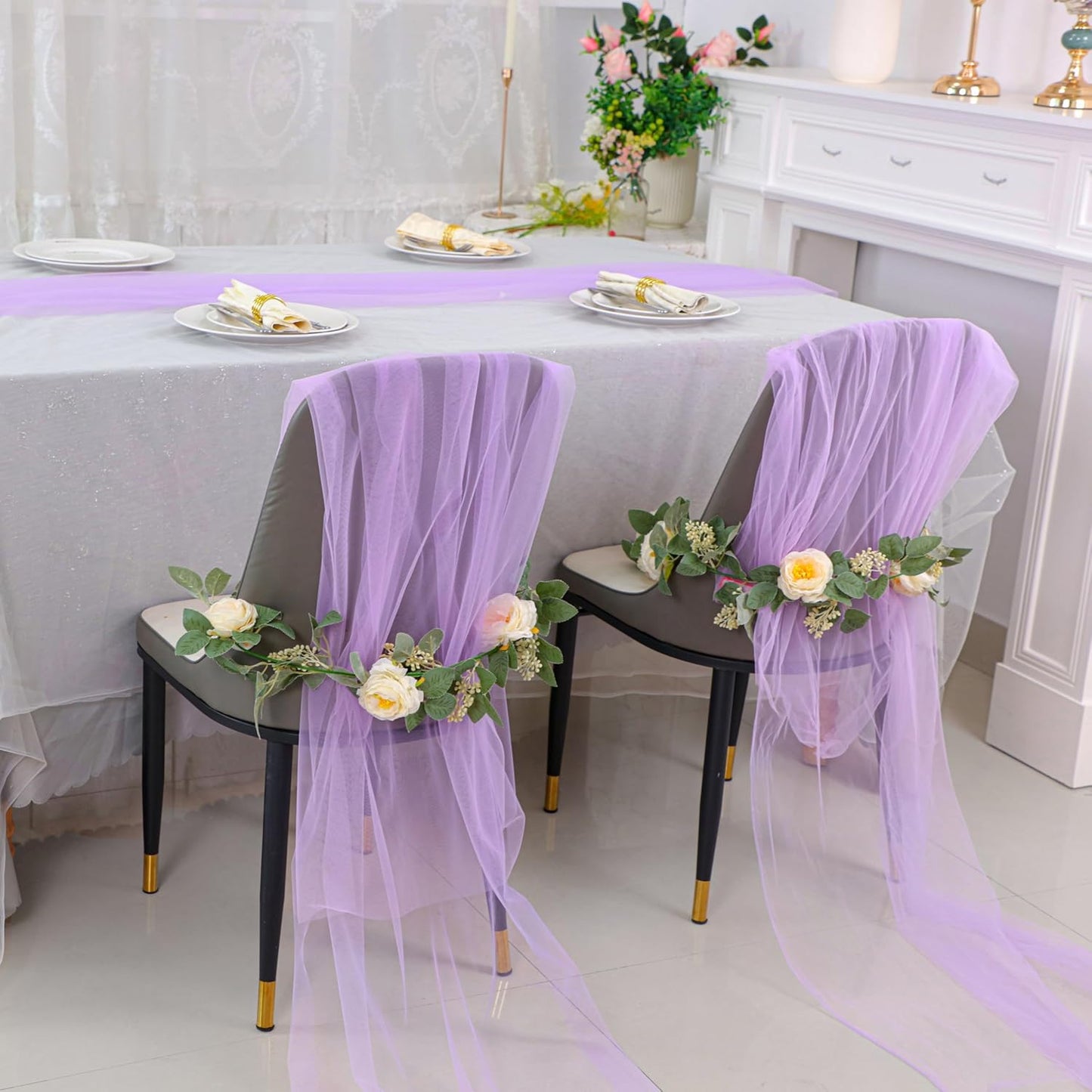 Snowkingdom Lavender Lilac Purple Table Runner, 10FT Light Purple Gauze Sheer Boho Rustic Cheesecloth Dining Table Decorations, Summer Tulle Runners for Wedding Party Baby Shower 120 inch