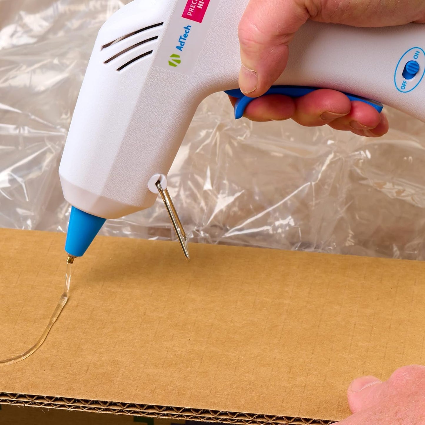 AdTech Crystal Clear Hot Glue Gun Sticks (W220-14ZIP50) ??Full Size Hot Glue Sticks. All-Purpose Glue Sticks for Crafting, Scrapbooking & More. 50 Pieces. Length: 4??Diameter: .44?? (Pack of 2)