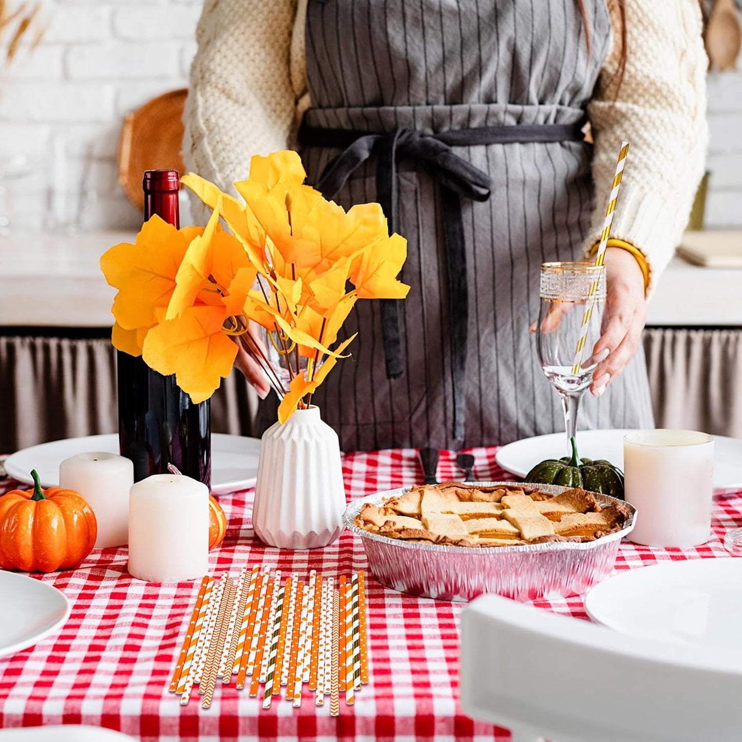 Cooraby 200 Pieces Thanksgiving Paper Straws Orange and Gold Assorted Paper Straws Biodegradable Drinking Straw Mix for Fall Leaf Autumn Wedding Supplies, 8 Style