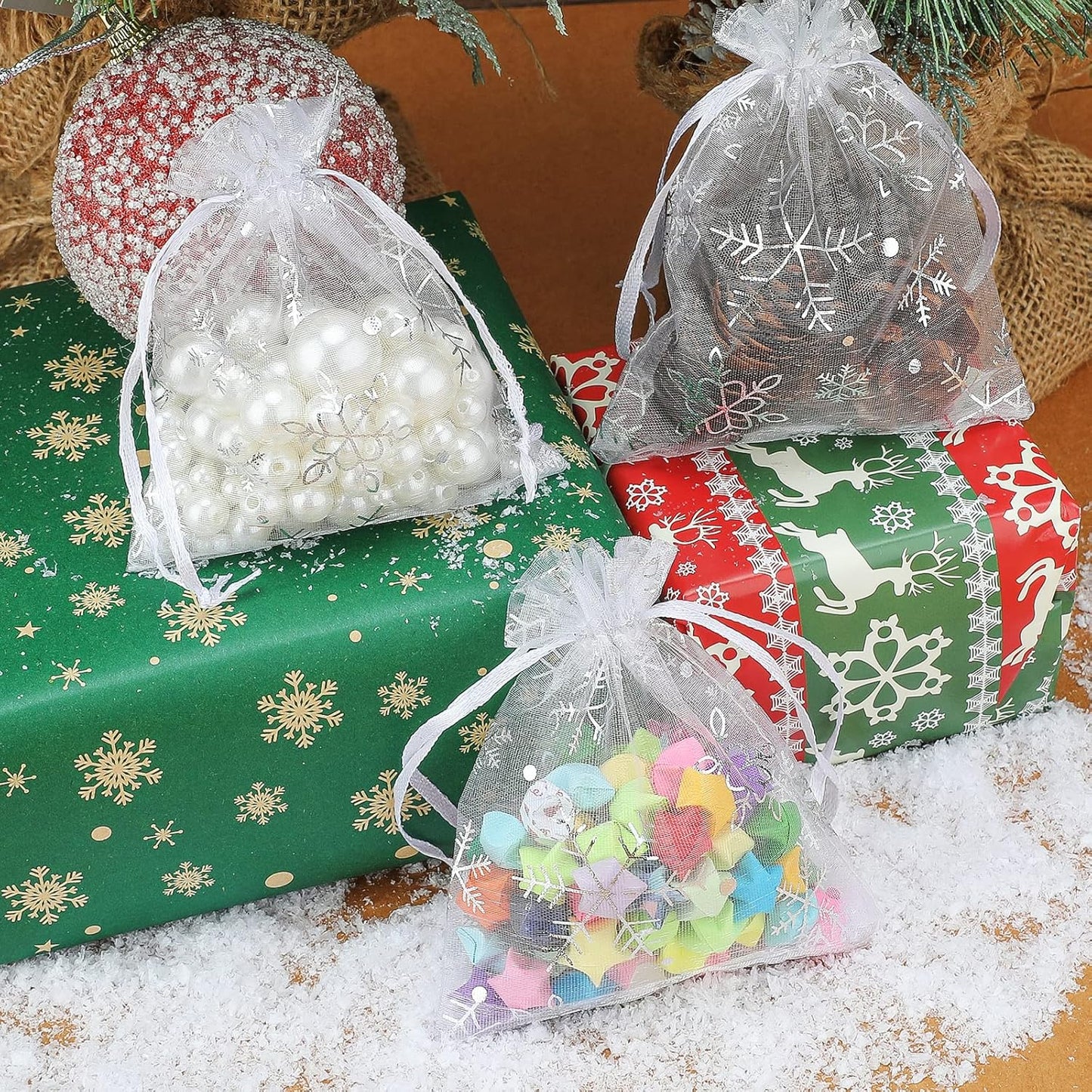 jijAcraft 4x6 Inch Christmas Organza Bags - 50Pcs White Snowflake Gift Bags with Drawstring, Xmas Party Favor Sheer Mesh Pouches for Winter Gift, Candy, Jewelry Bag