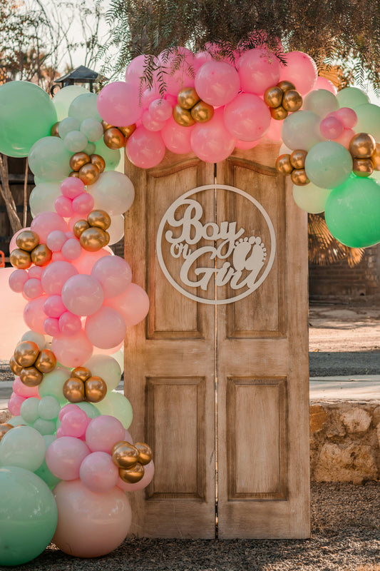 Balloon Centerpiece Ideas for Party Tables
