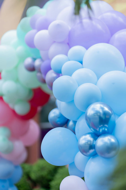 Halloween Balloon Decoration Ideas for Spooky Parties