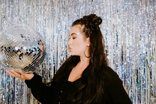 How to Host the Perfect Disco Theme Party