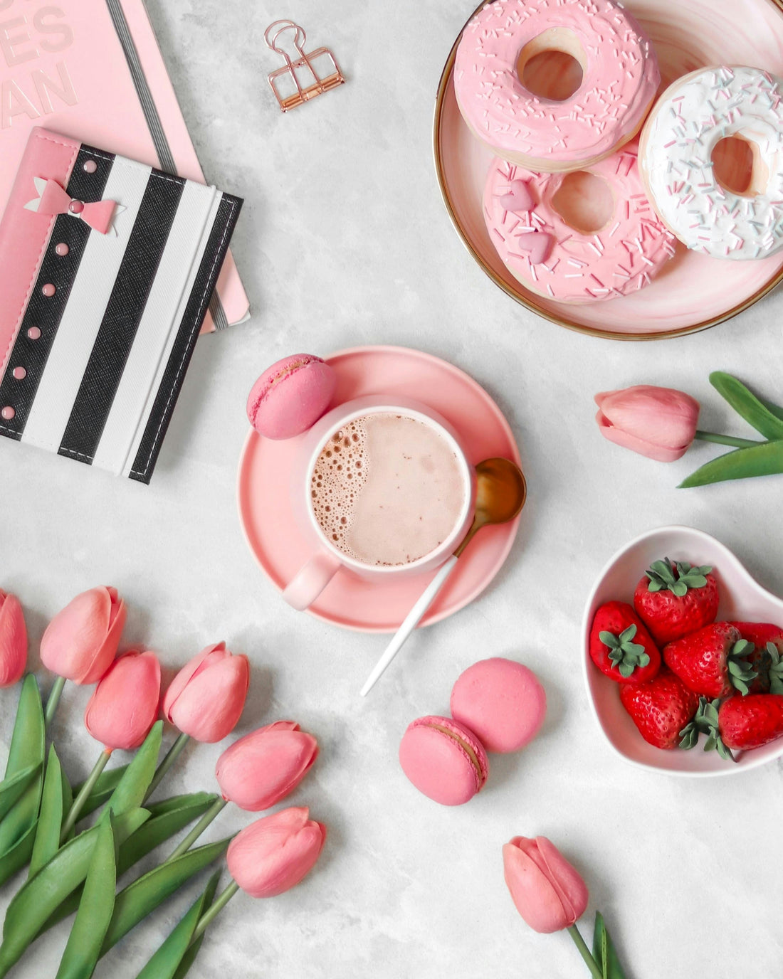 Why “Soft Party” Themes Are Taking Over ☁️💫