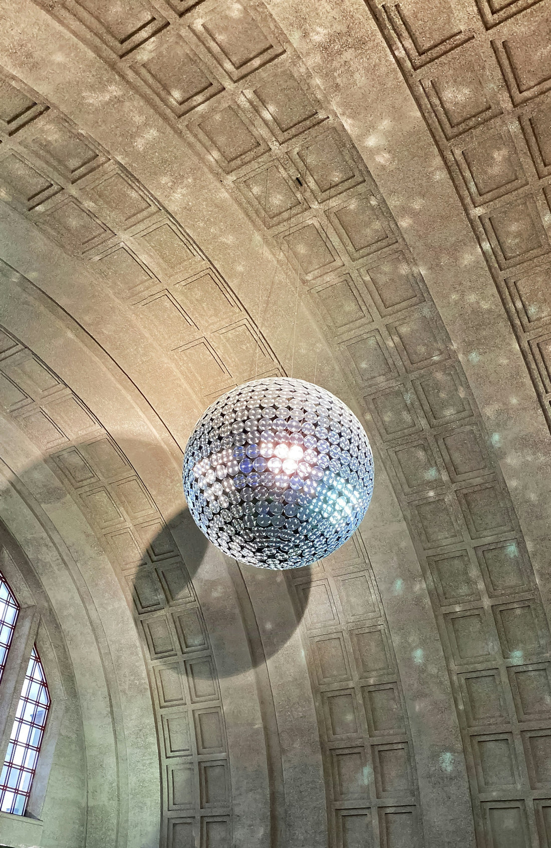 Wedding Decor Trends Featuring Disco Balls