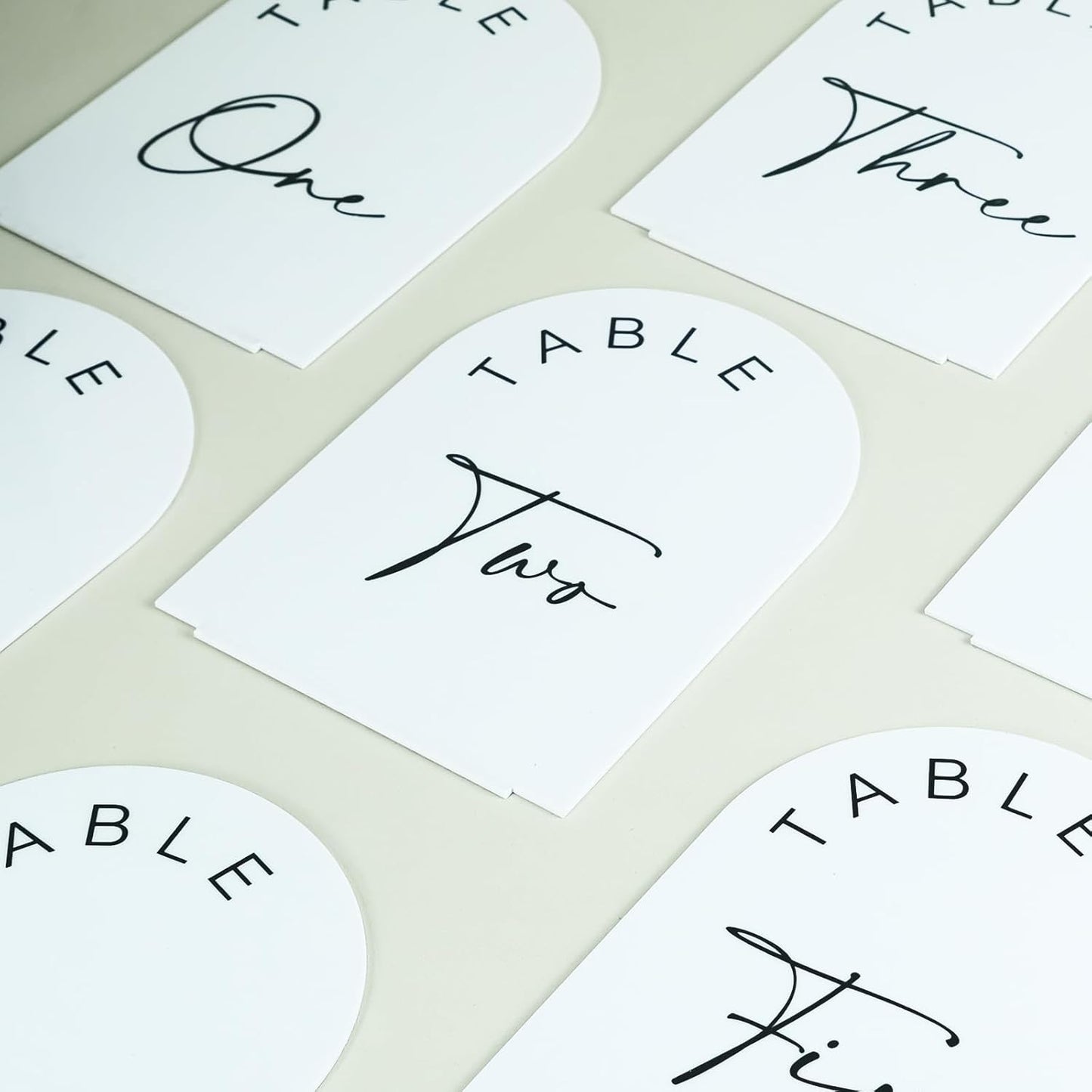 JINMURY White Arch Wedding Table Numbers 1-15 with Stands, 5x7 Inch Acrylic Arch Sign with Black Lettering, White Acrylic Table Numbers for Wedding Reception