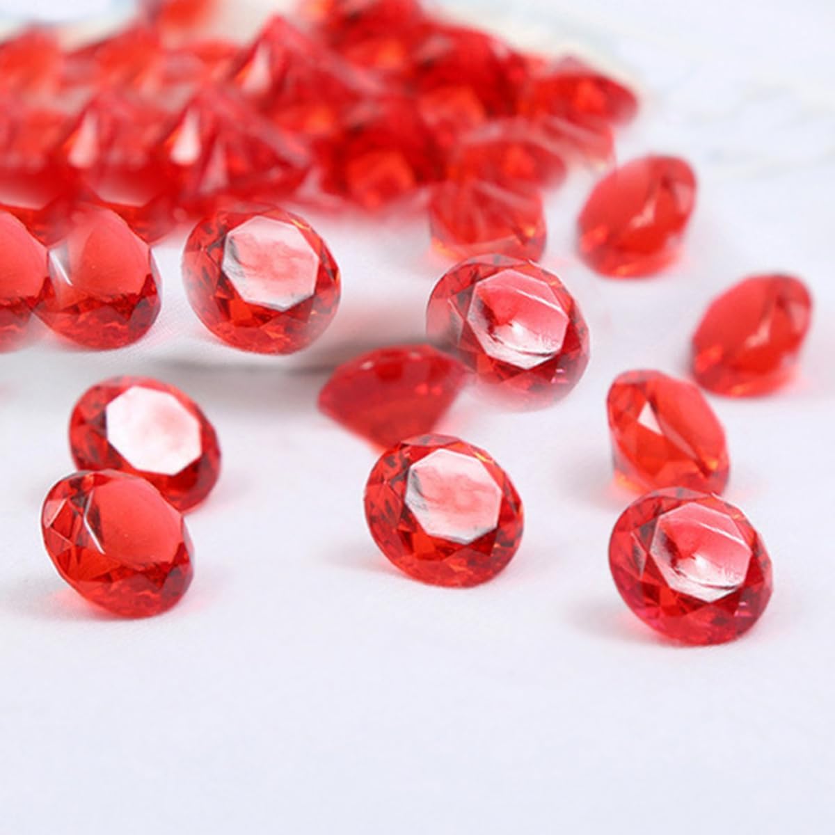 Fake Diamond Christmas Decoration, 280 pcs Red 20 mm Acrylic Diamond for Table Scatters Vase Fillers