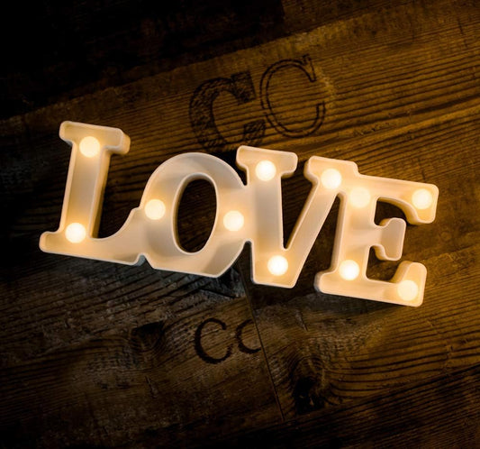 MUMUXI Marquee Light Up Letters | Battery Powered Light Up Love Letters | LED Marquee Letter Lights Ideal for Party Wedding Birthday Christmas Lamp Home Bar Decoration (Love)