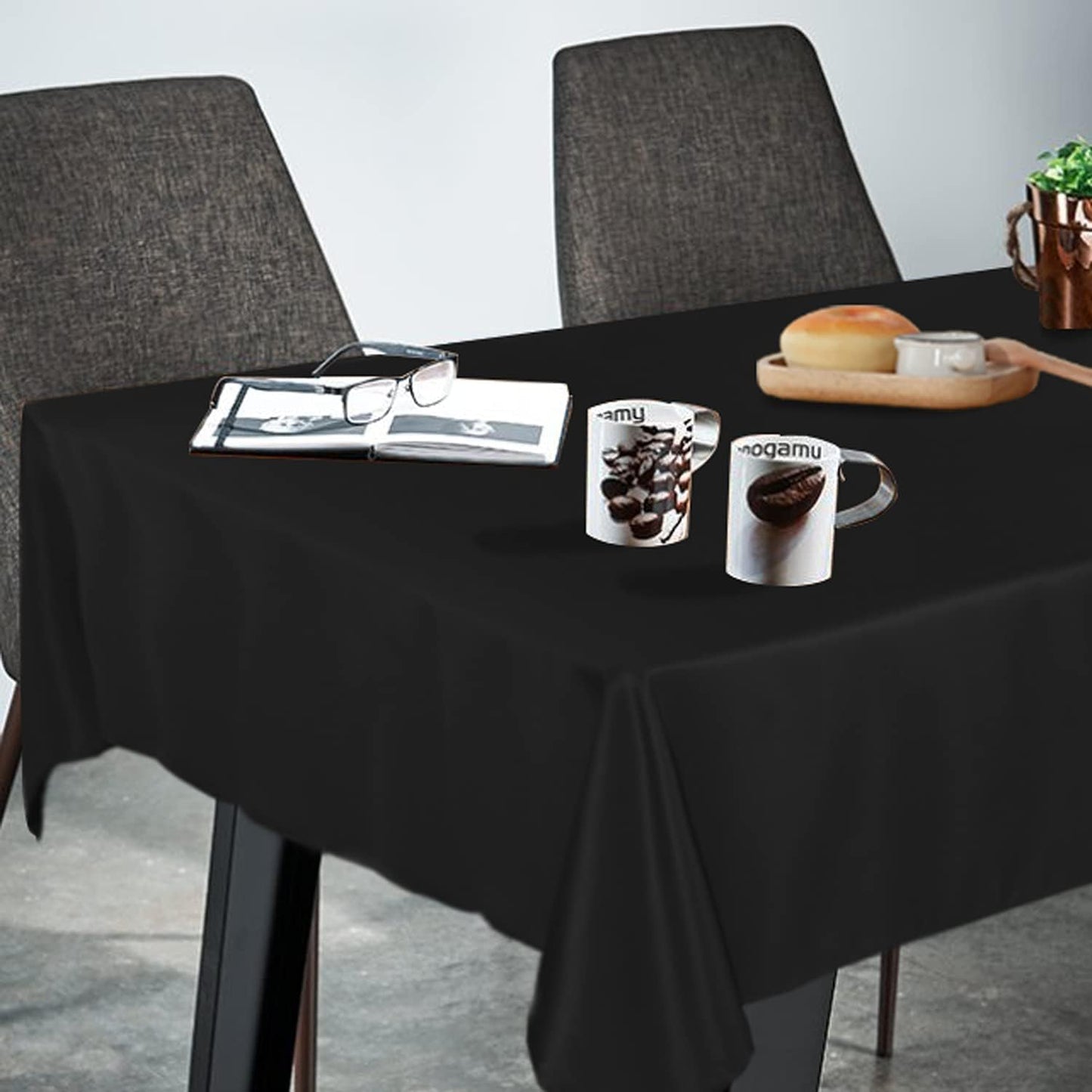 Fitable Rectangle Tablecloth Stain and Wrinkle Resistant Washable Polyester Table Cloth for Buffet Parties and Camping (54x78 inch, Black)