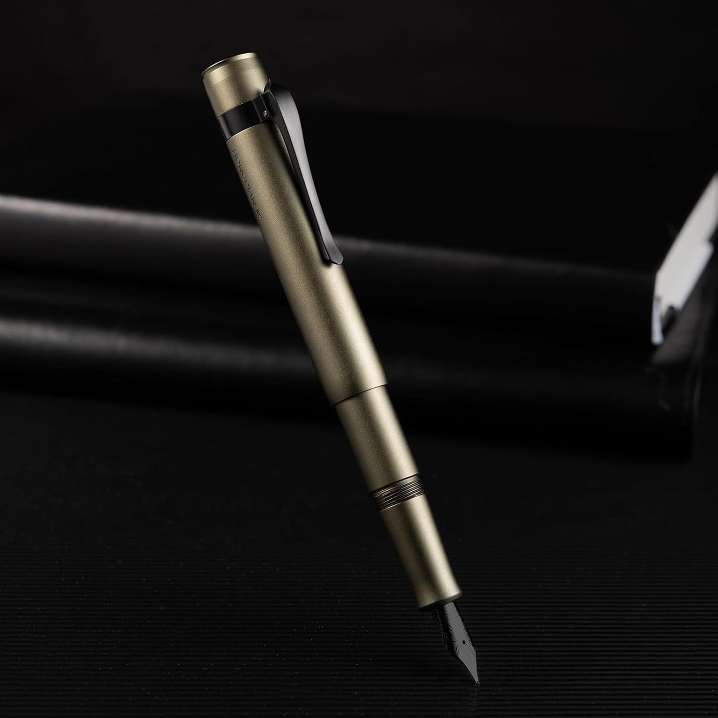 Hongdian M2 Black Forest Mini Fountain Pen, Long Blade Nib & Sleek Shape Aluminium Short Pocket Travel Pen (Army Green)