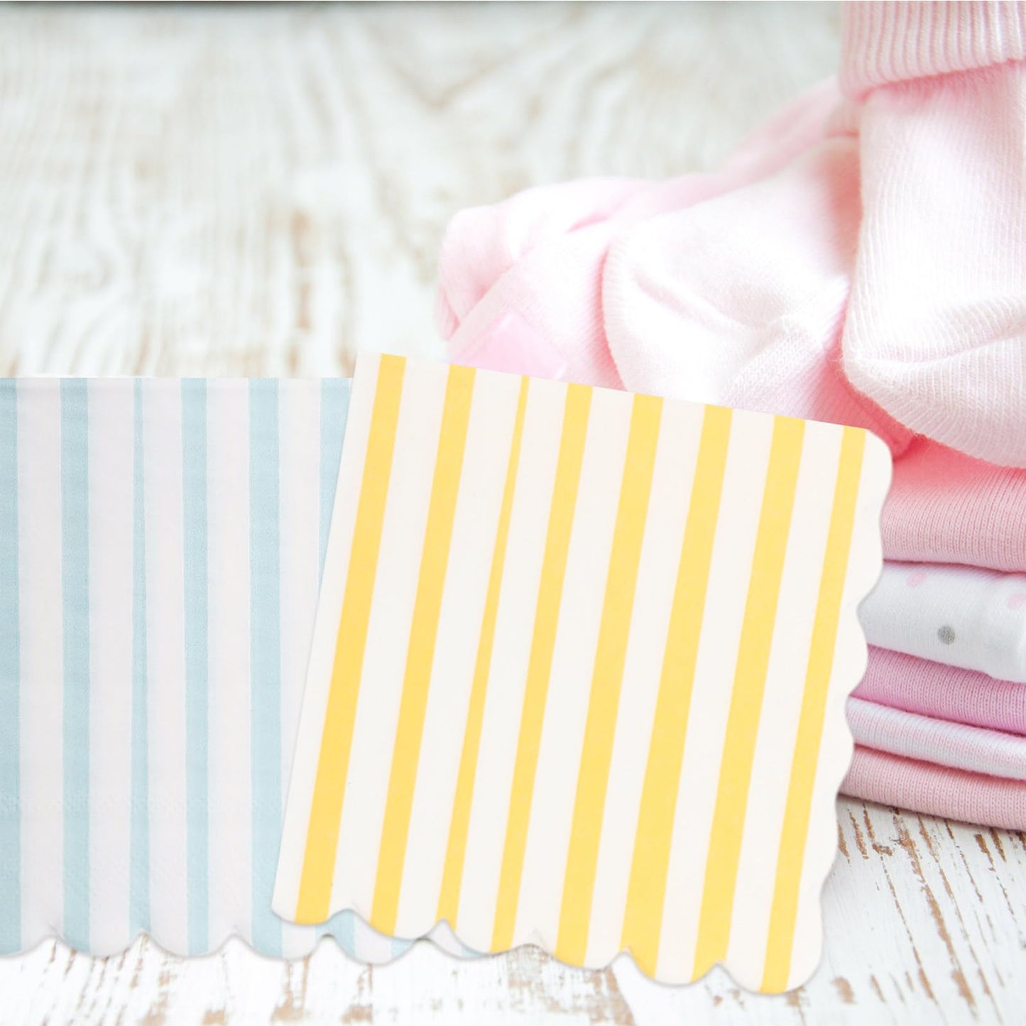 Tenceur 100 Pcs Summer Cocktail Paper Napkin Scalloped Pastel,Four Colors