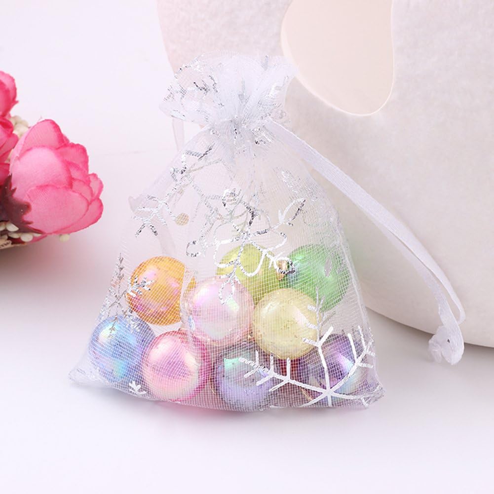 Wudygirl 100pcs 5X7 Inches Xmas Drawstring Organza Bag Snow White Pouches Party Wedding Favor Seashell Chocolates Bags (100pcs Snowflake 5x7) (Snowflake)