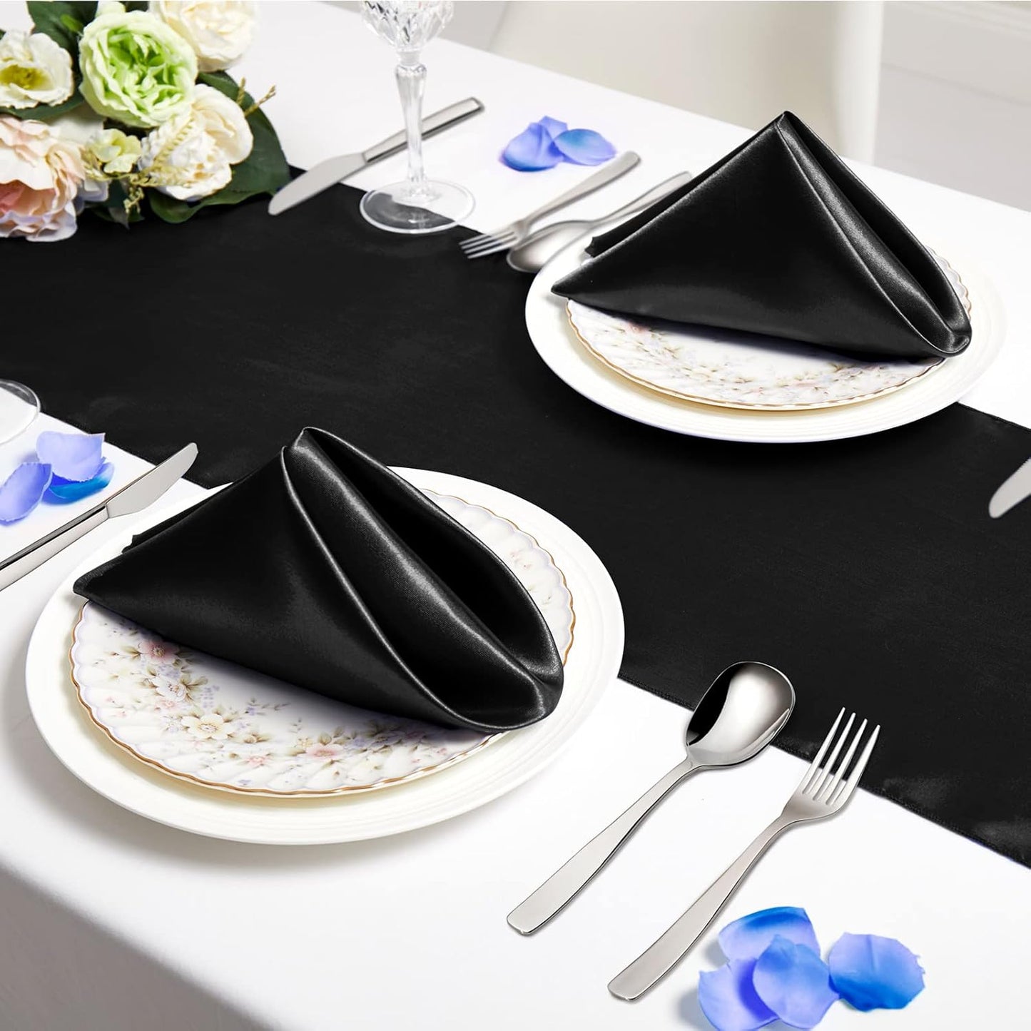 Horbaunal 30 Pack Black Satin Napkins 20 x 20 Inch, Square Soft Table Dinner Napkins, Silky Cloth Napkins Table Decoration for Weddings Banquets Parties