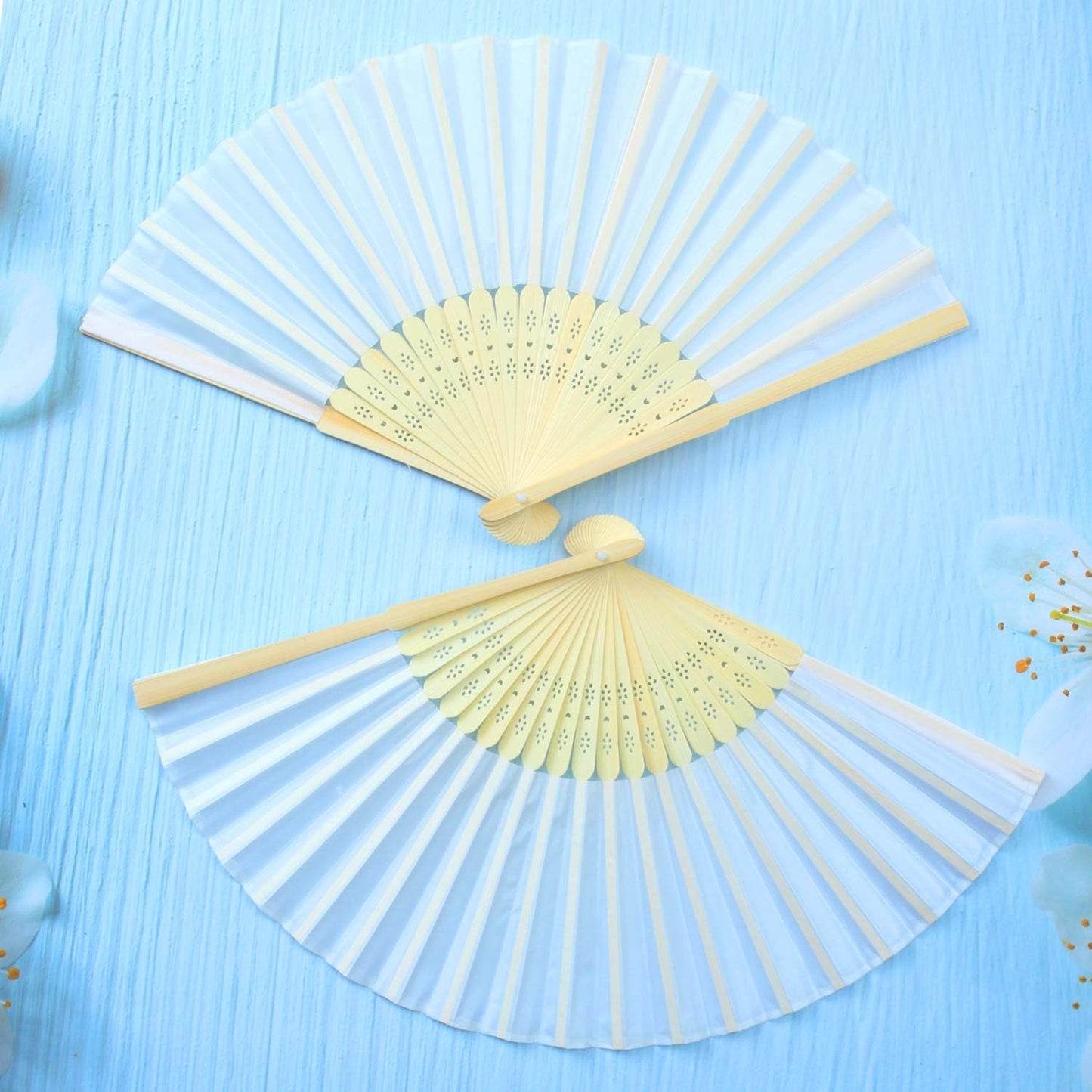 Aneco 18 Pieces White Handheld Cloth and Bamboo Folding Fans for Wedding Decoration, Church Gifts, Party Favors, DIY Decoration