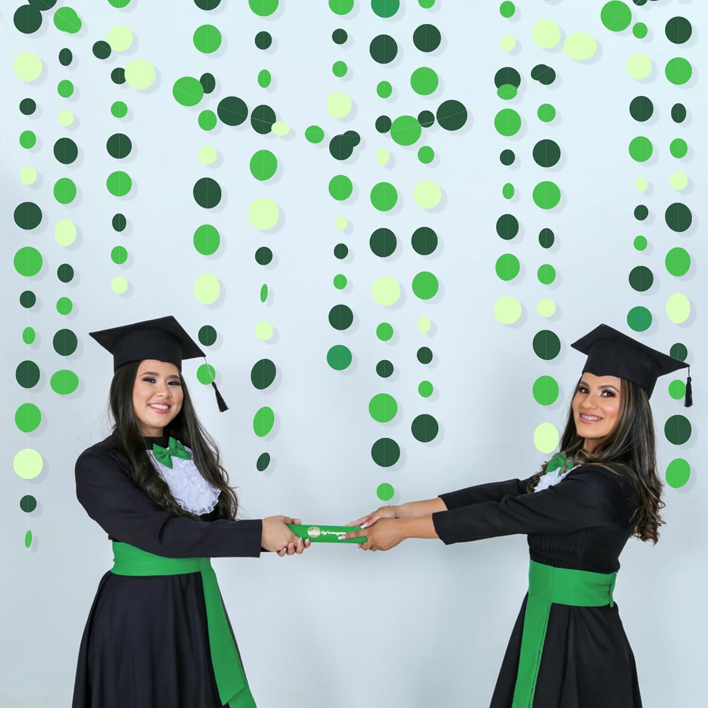 Green Party Decorations Ombre Green Circle Dots Garland Hanging Paper Polka Dot Streamer for Birthday Baby Shower Wedding Bridal Shower Summer Spring Easter St Patrick’s Day Golf Tea Party Supplies