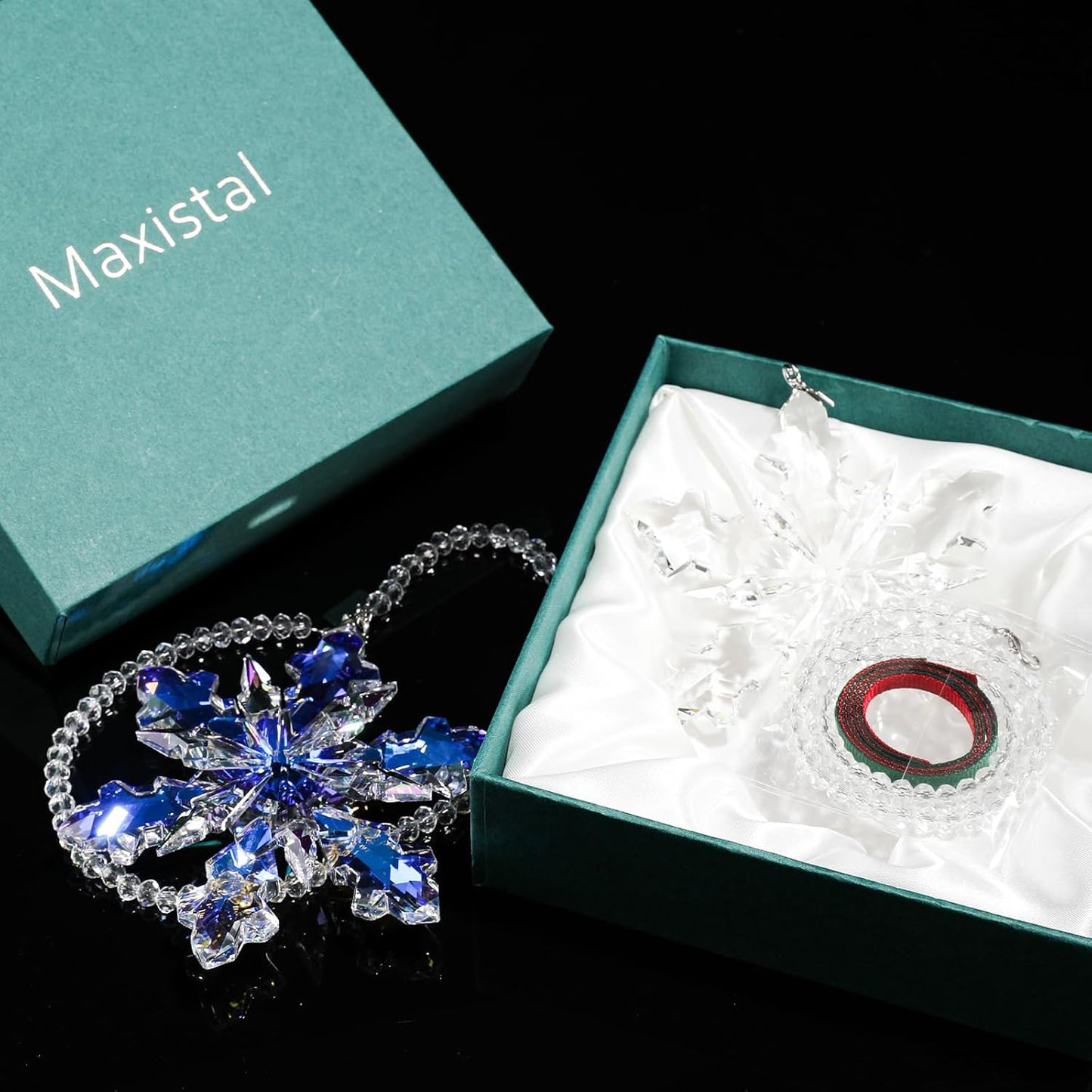 2024 Annual Edition Crystal Snowflake Ornament Christmas Ornament Home Decor Gift (Multicolour)