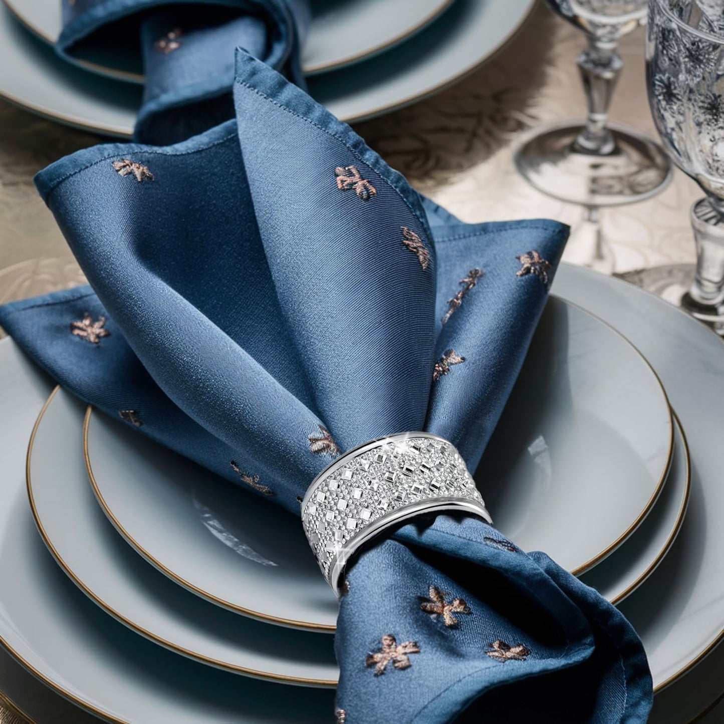 Rhinestone Napkin Rings Silver Set of 6,Crystal Napkin Holder Bling Diamond Serviette Buckles Tables Setting Decoration for Wedding Receptions, Christmas, Thanksgiving Holiday Party Dinner Parties