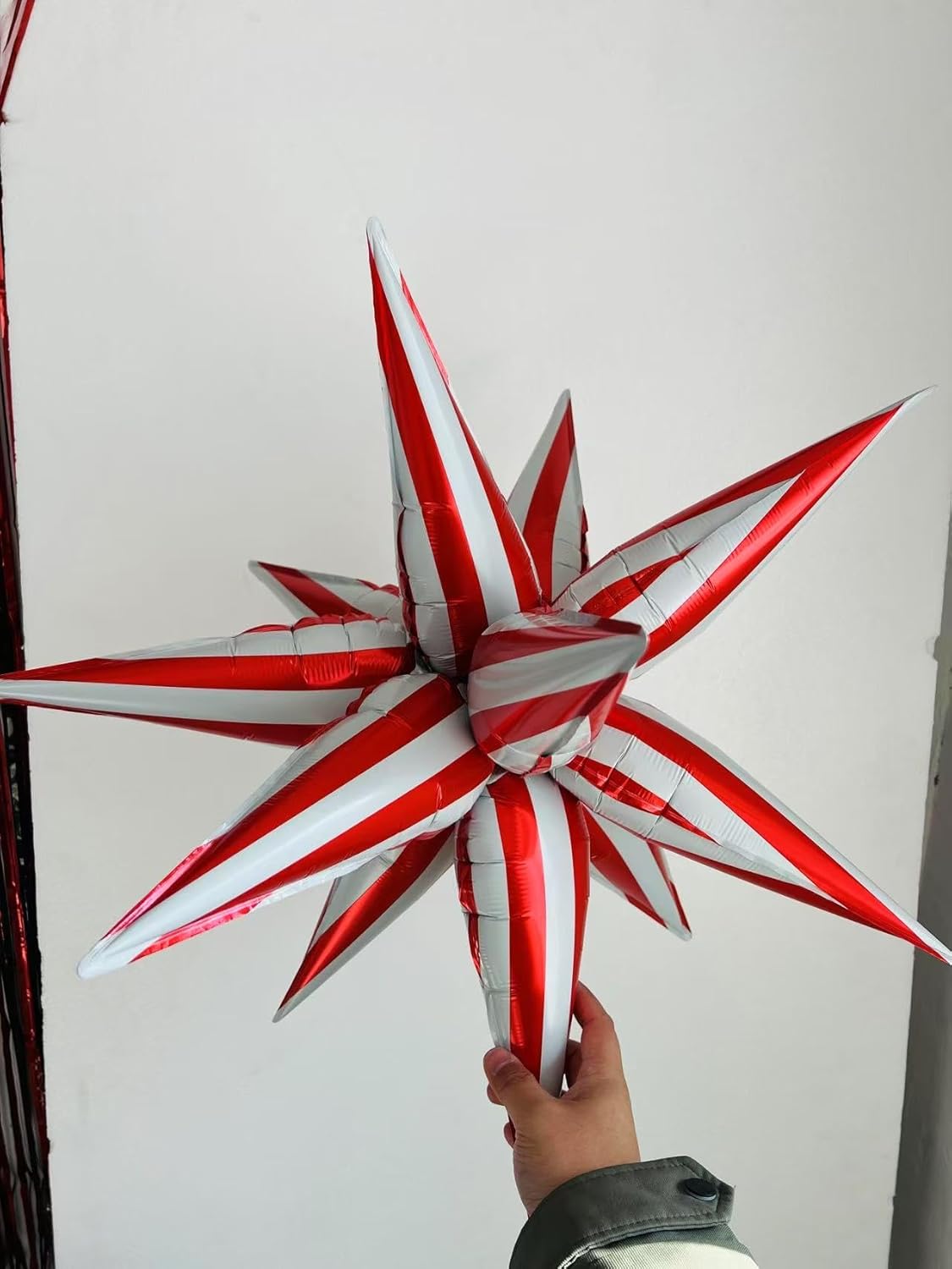 3pcs 26inch 3D Red white Explosion Star foil balloon, red white Foil Cone Star burst Balloons for Birthday Wedding New Year Party Event