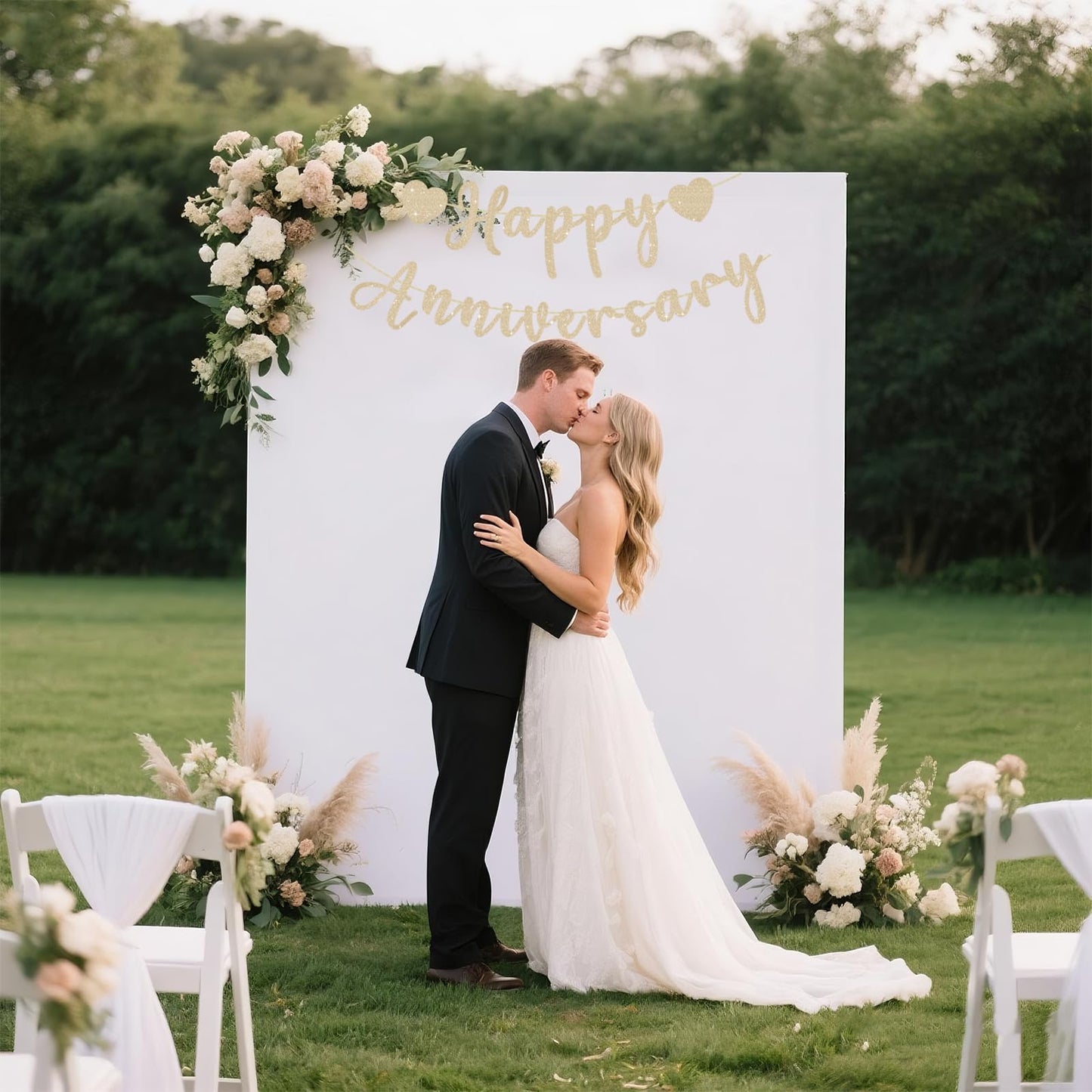 SerpizePaty Happy Anniversary Banner, Pre-Strung Gold Glitter Wedding Anniversary Decorations