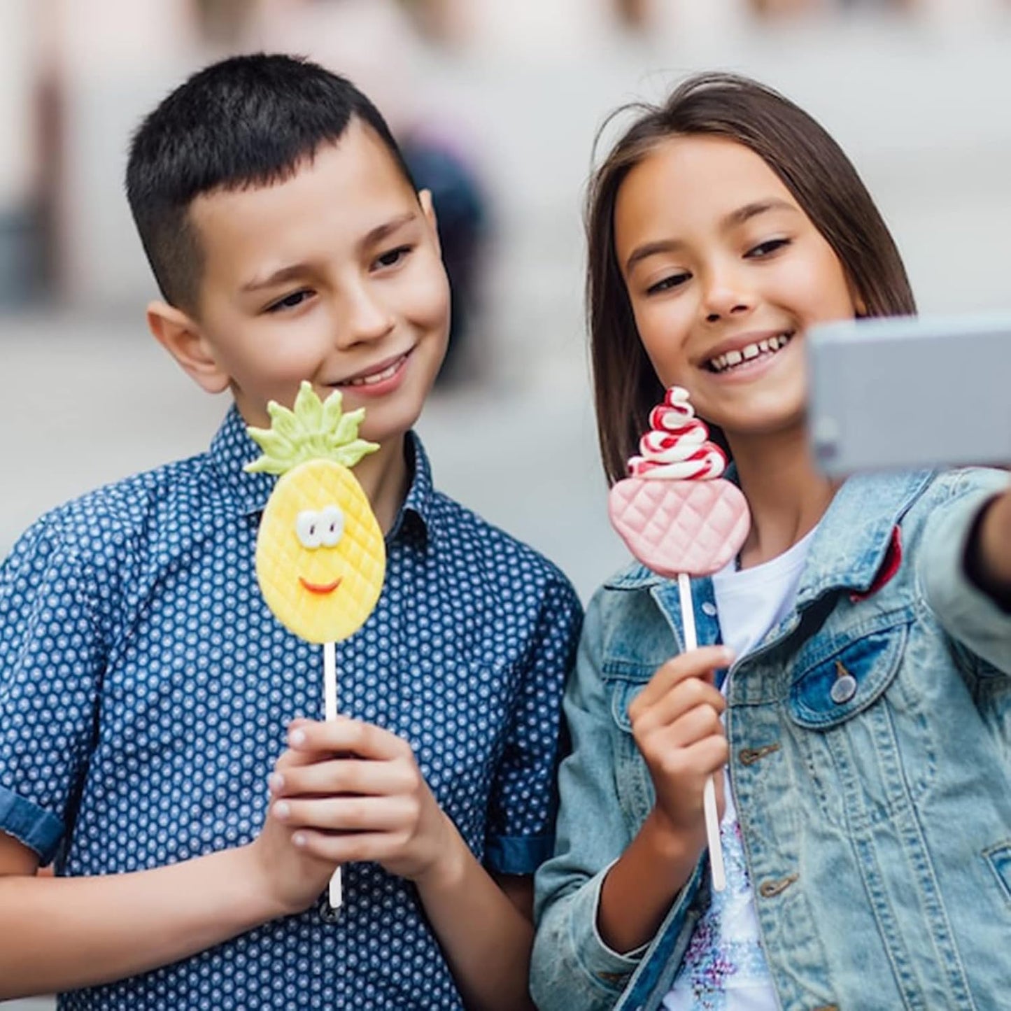 50-PCS Clear Plastic Swizzle Sticks, Crystal Cake Pops, Cocktail Coffee Drink Stirrers, Stir Sticks, 7.24 Inch