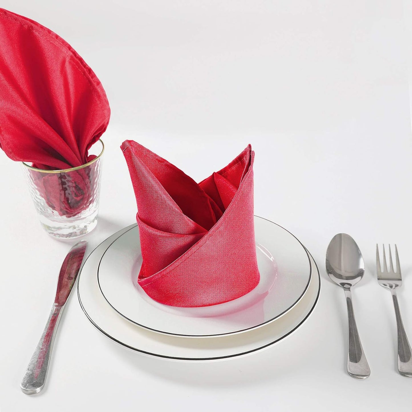 Cloth Napkins 17x17 inch Washable Polyester Dinner Napkins Soft Table Napkins for Wedding Party Dining Banquet(Red,25PCS)