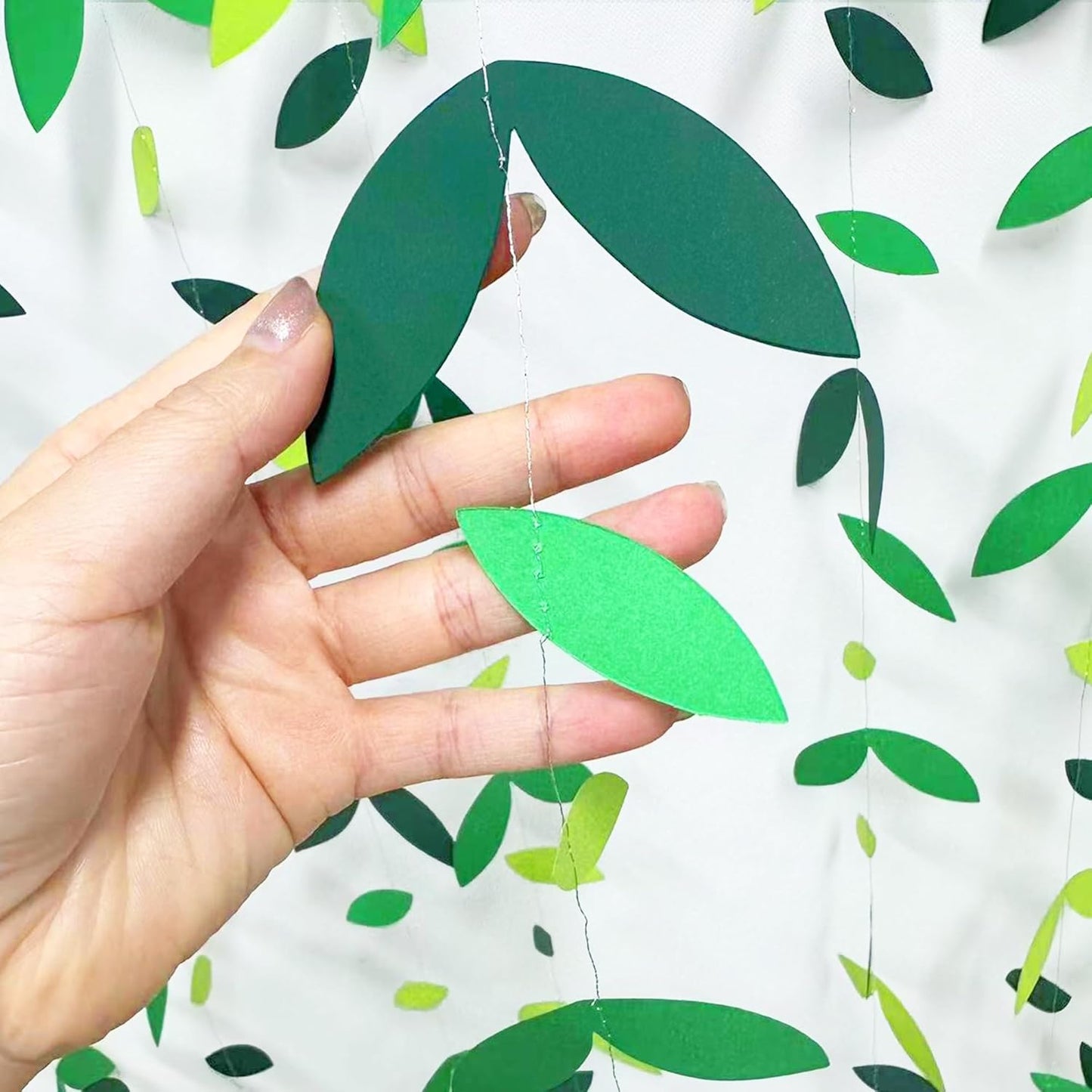 52 Ft Spring Summer Theme Green Paper Leaf Garland Hanging Leaves Streamer Banner for Green Birthday Wedding Engagement Bridal Shower Bachelorette Baby Shower Tea Party Decorations Supplies (4 Packs)
