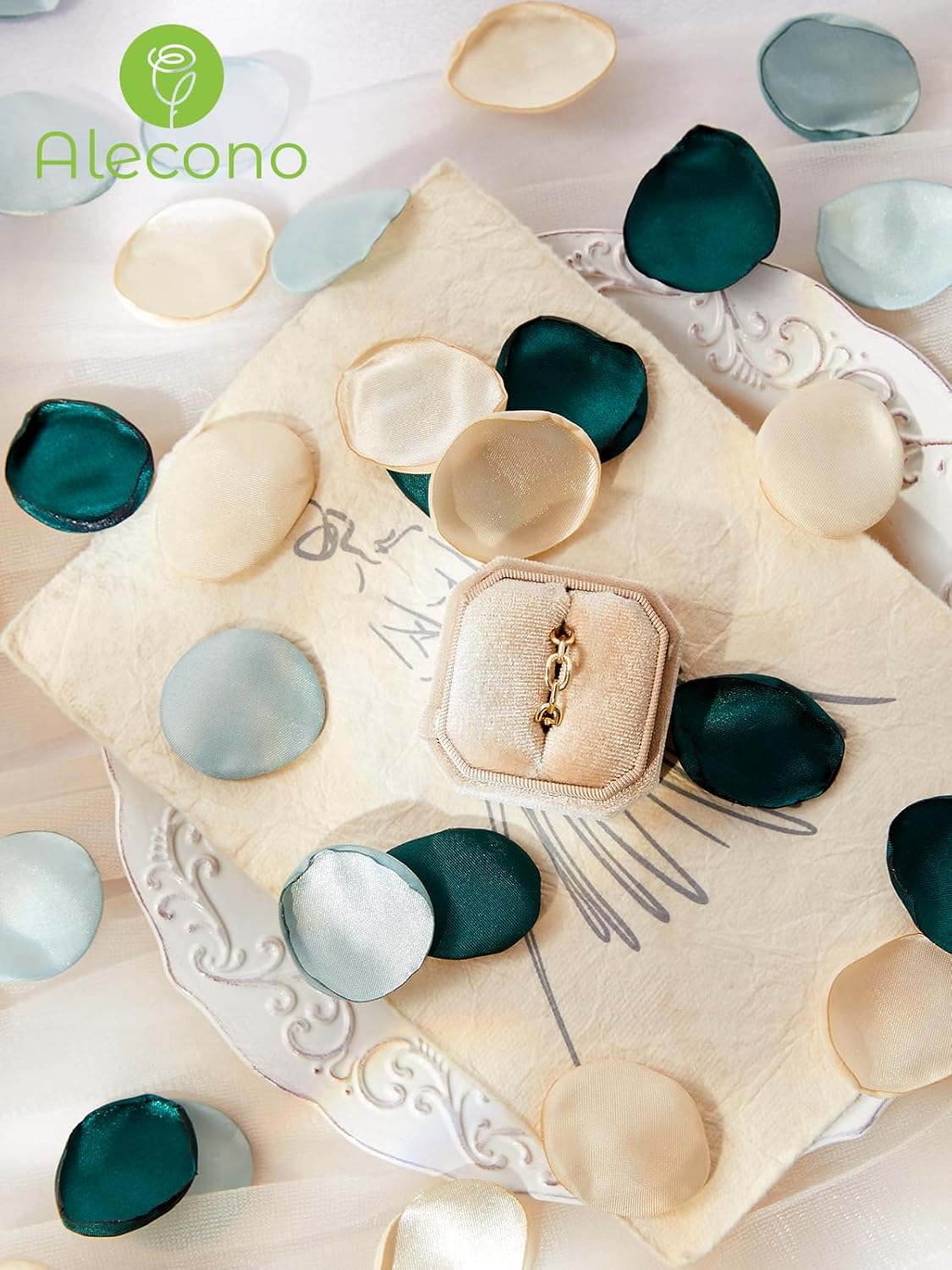 Alecono 𝟰𝟬𝟬𝙋𝙘𝙨 Silk Rose Petals, Green Fake Rose Petals for Wedding Decor, Flower Petals Decrations for Flower Girl Basket Birthday Party Decor