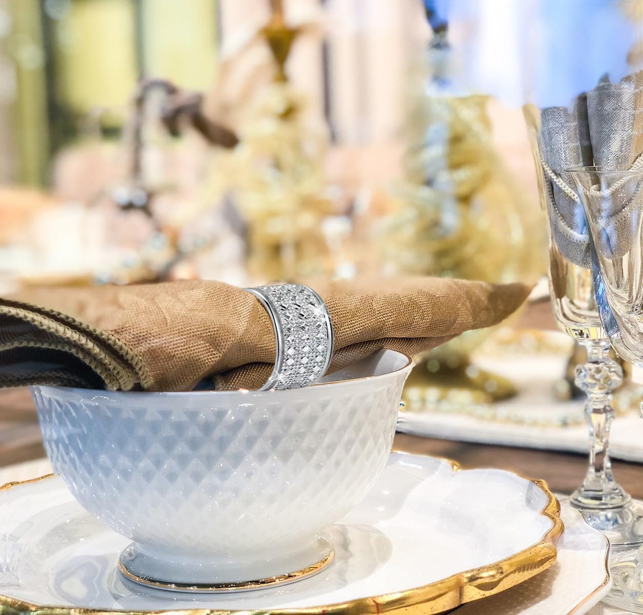 Silver Diamond Napkin Ring Set of 24 Rhinestone Crystal Glass Framed Napkin Holder for Table Decor,Thanksgiving,Christmas,Anniversary, Birthday, Holiday, Party Serviette Buckles Home Decoration