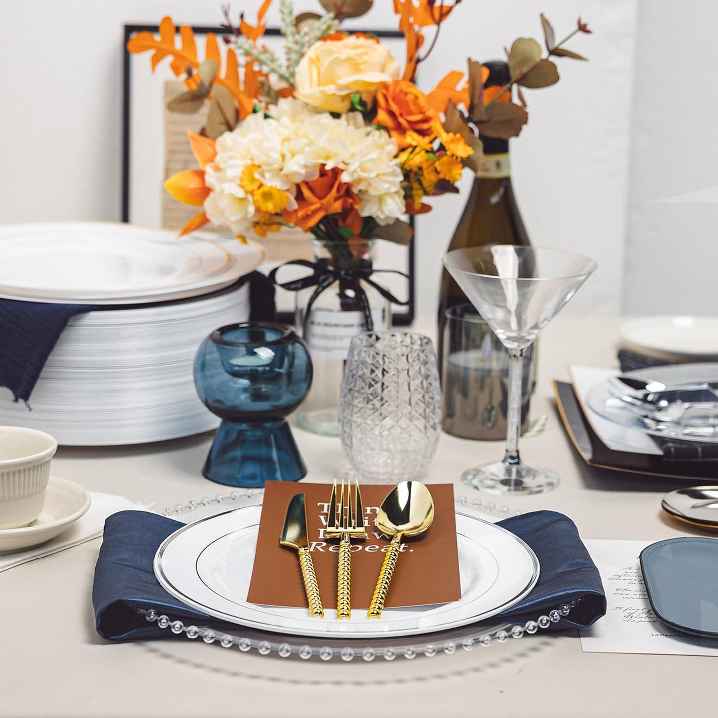 N9R 100PCS Silver Plastic Plates, 10.25 inch White Disposable Dinner Plate with Silver Rim, Heavy Duty Plates for Party, Wedding and Birthday