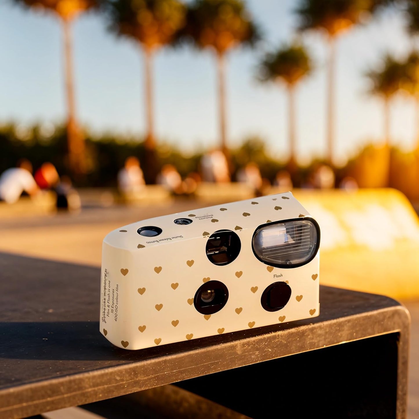 Weddingstar Disposable Camera with Flash - Single Use 35mm Film Camera for Wedding or Party Favors - Gold Hearts
