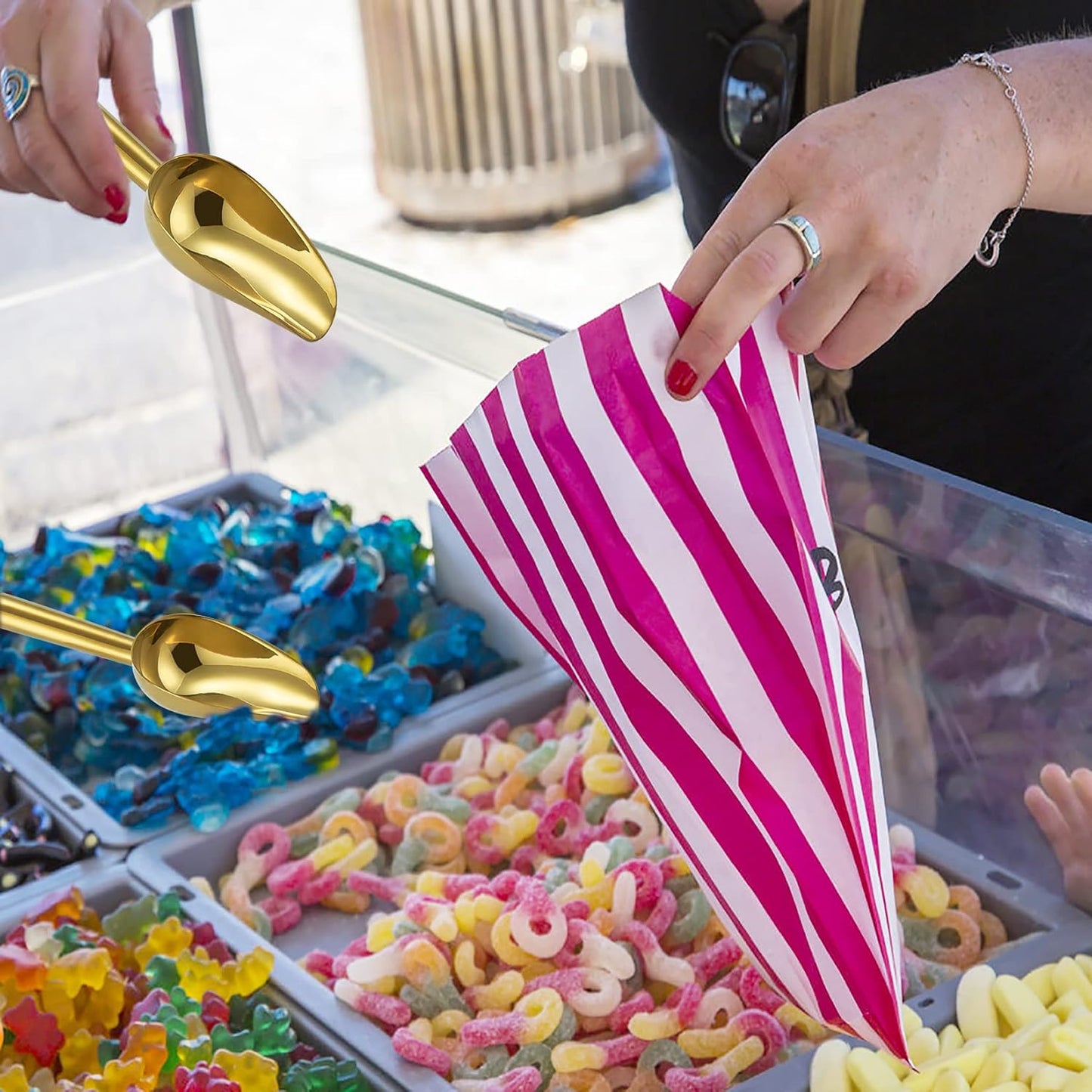 P&P CHEF Canister Scoop Set of 3, Ice Candy Scoop, Stainless Steel Multipurpose Food Scooper for Buffet Jar Freezer, Mirror Finish & Dishwasher Safe, Gold, 3+3+3 Oz