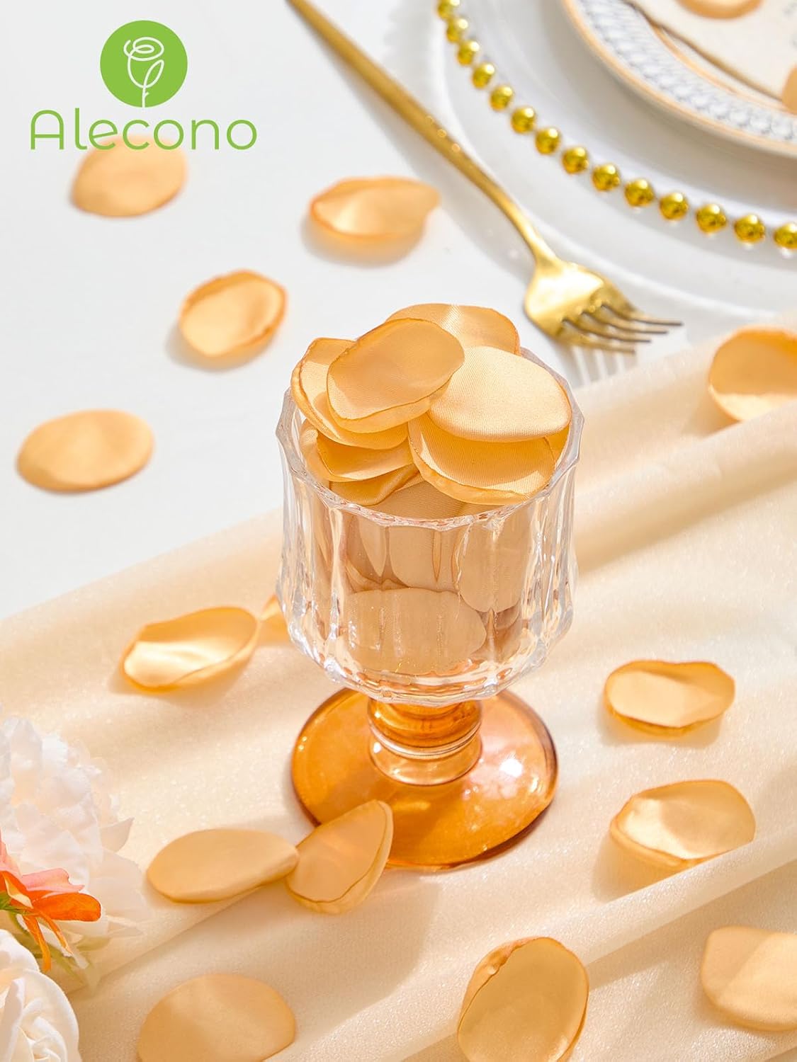 Alecono 𝟲𝟬𝟬𝙋𝙘𝙨 Silk Rose Petals, Fake Champagne Golden Petals for Wedding Proposal Flower Girl Basket, Flower Petals to Throw at Wedding Birthday Party Decoration