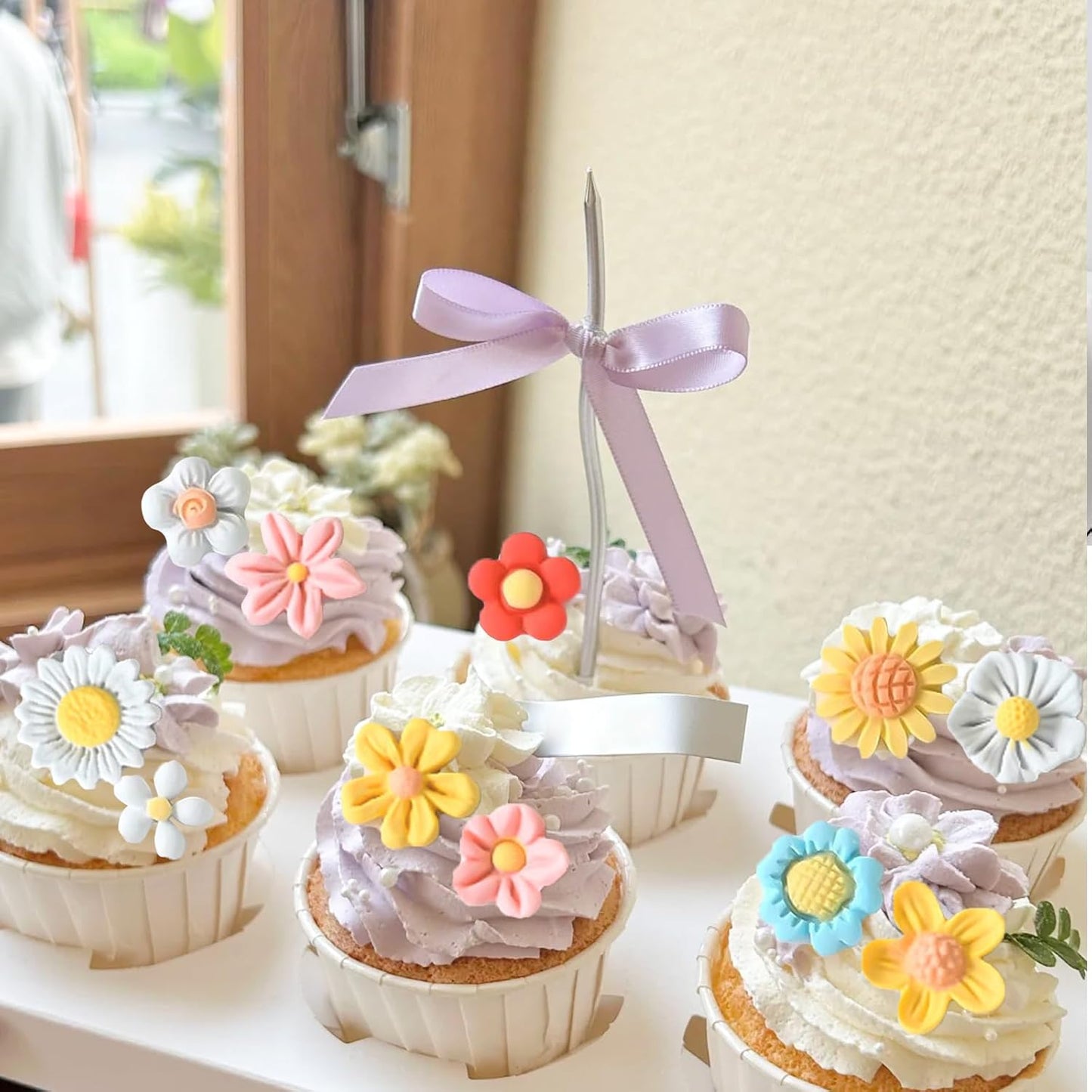 5PCS Flower Silicone Molds, Daisy Flower Fondant Chocolate Jelly Cake Decoration Molds, 3D Floral Resin Candle Soap Wax Polymer Clay Mold, Cute Epoxy Mold for DIY Art Craft Baking Supplies