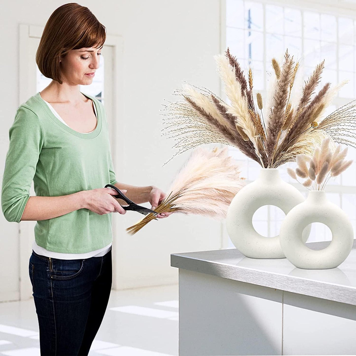 White Ceramic Vases Set 2 for Modern Home Decor,Boho Round Matte Pampas Flower Vases Minimalist Style for Wedding Dinner Living Room Office Coffee Table Decorative