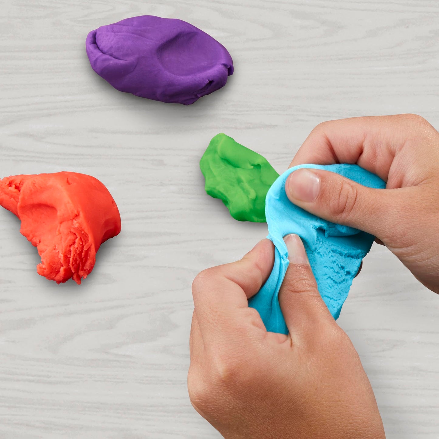 Play Doh Bulk Handout 42-Pack of 1-Ounce Modeling Compound Cans, Back to School Gifts, Prizes, &