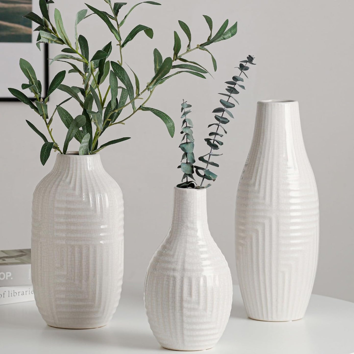 hjn hjn White Vase -Ceramic Vase for Home Decor, Modern Decor Vases for Living Room/Bookshelf/Mantel/Home Decor Accents - 9.4" H