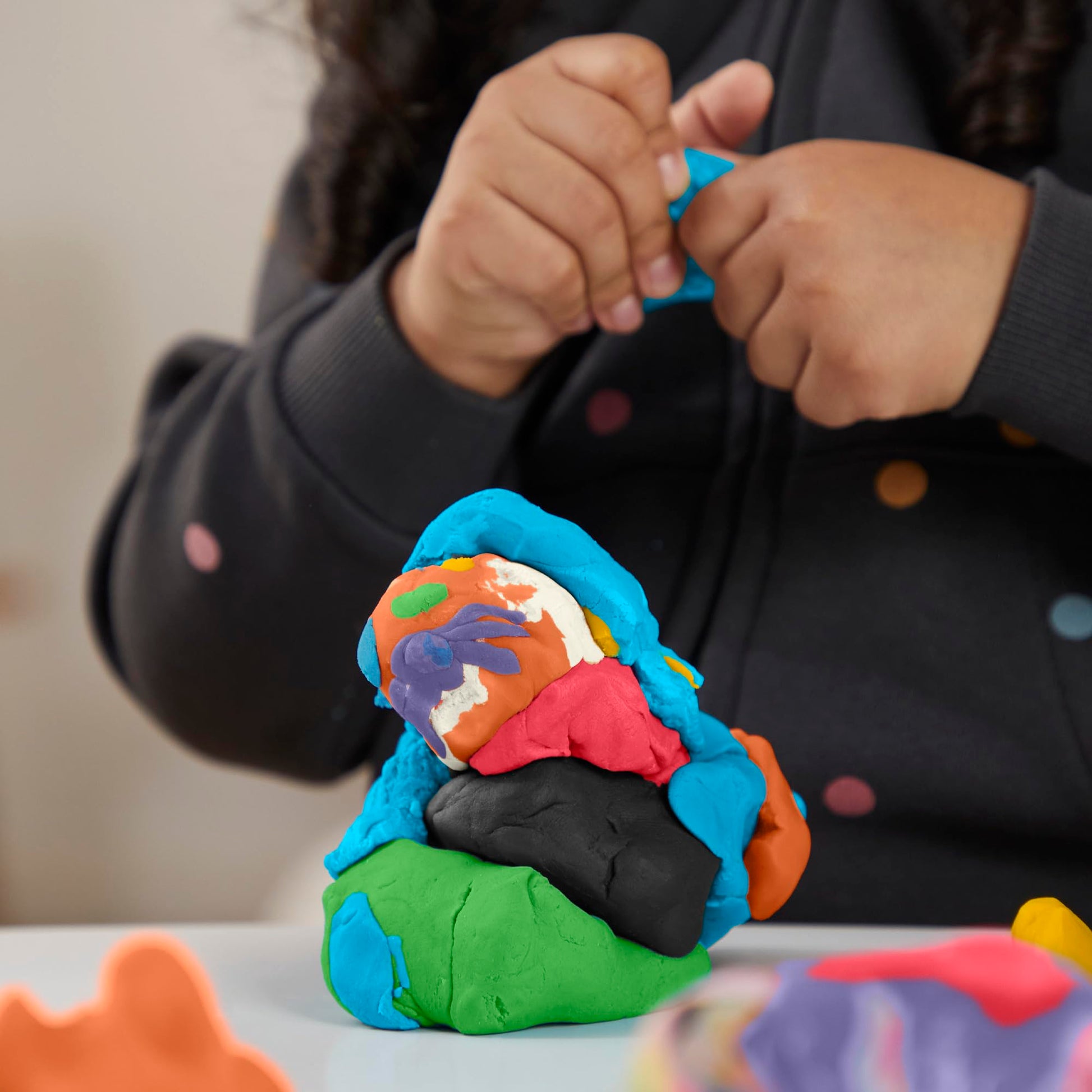 Play Doh Bulk Handout 42-Pack of 1-Ounce Modeling Compound Cans, Back to School Gifts, Prizes, &