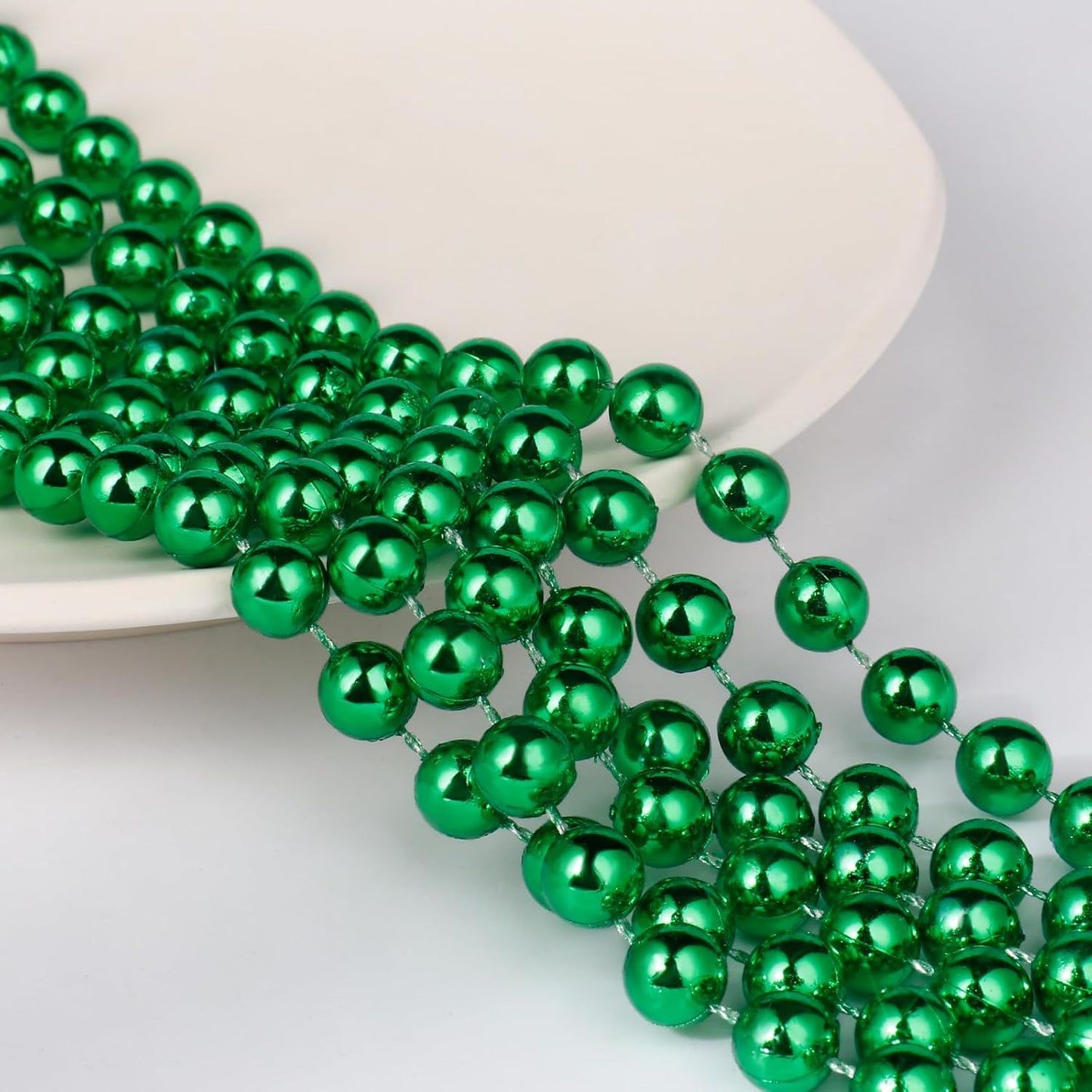 [66 Feet] Green Pearl Beads Garland, 8MM 22 Yards Green Faux Pearl Beads String Roll Bulk for DIY Craft Christmas Tree Wedding Party Decoration
