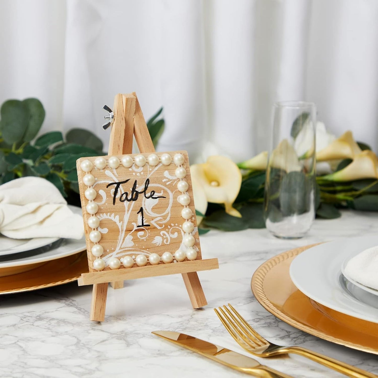 Juvale Mini Easel Stand - 7 in, Light Brown Lotus Wood, 6-Pack - Table & Desktop Display Stand - Place Card Holder & Photo Display