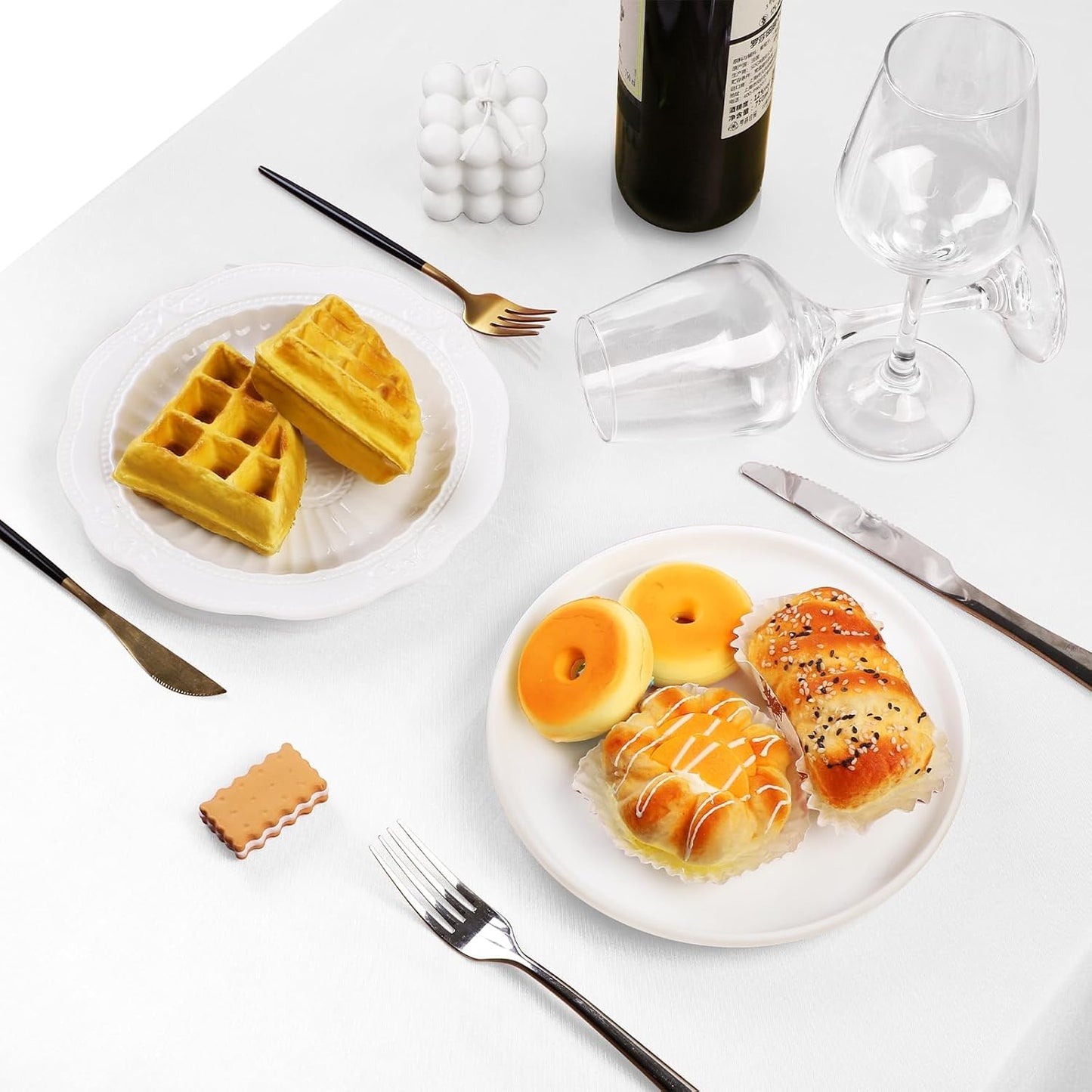 TURSTIN 4 Packs Satin Tablecloth 102 x 58 Inch Overlay Satin Table Cover Rectangle Bright Silk Tablecloth Smooth Fabric Table Decoration for Wedding Banquet Party Events, White