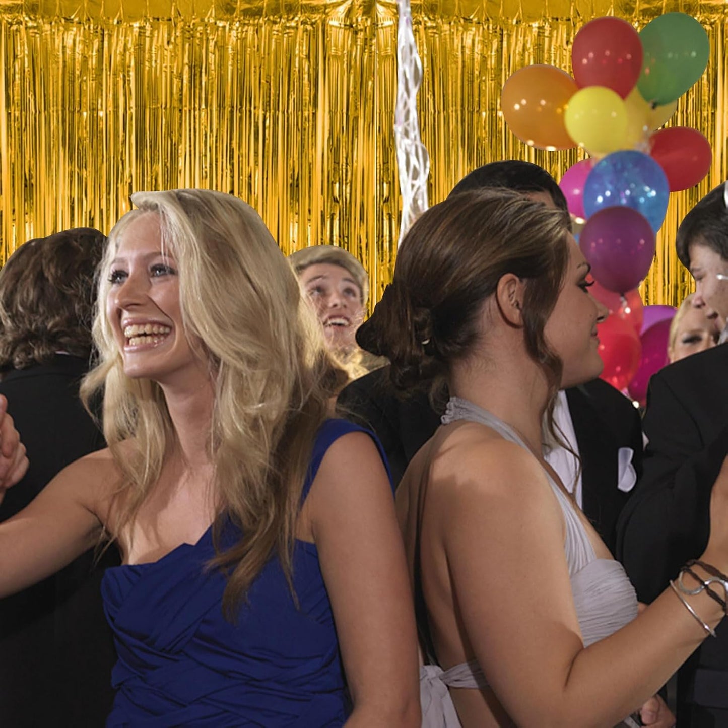 2 Pack Gold Fringe Curtain Backdrop Tinsel Streamers Birthday Party Decorations Christmas Photo Booth Backdrop New Year Halloween Graduation Baby Shower Theme Party Decorations