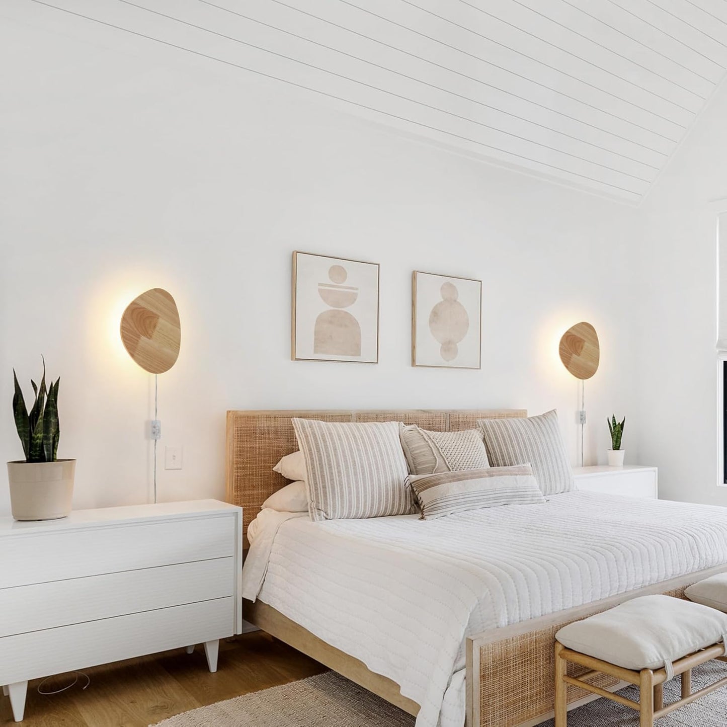 Modern Minimalist Plug in Wall Sconces, 9.4'' Plug-in Or Cordless Wood Backlight LED Wall Lamp, 12W, 1100LM Warm White Brightness Wall Light Fixtures for Bedroom, Living Room Wall Décor