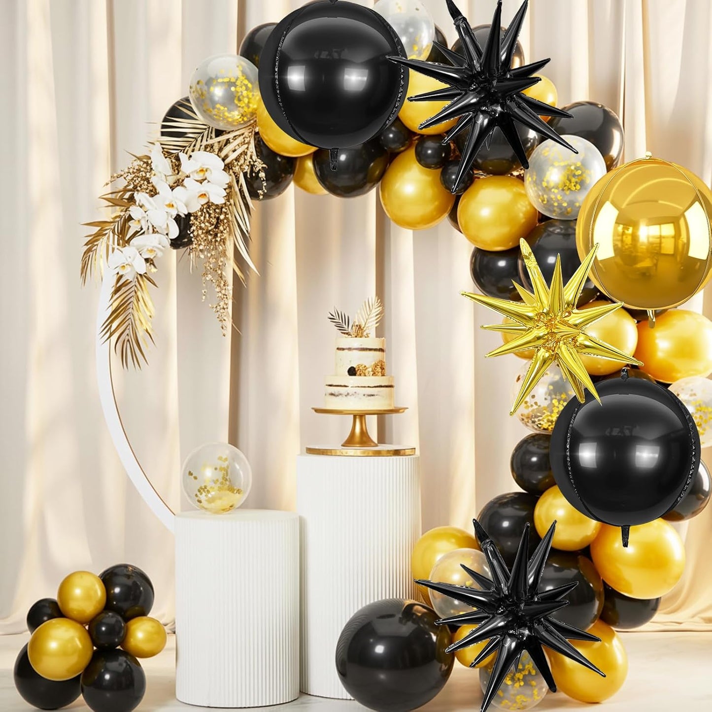6Pcs Black Gold Foil Balloons,22Inch Gold Black 4D Round Ball Balloon and Explosion Star Balloon for Birthday Wedding Baby Shower Anniversary Graduation Decorations