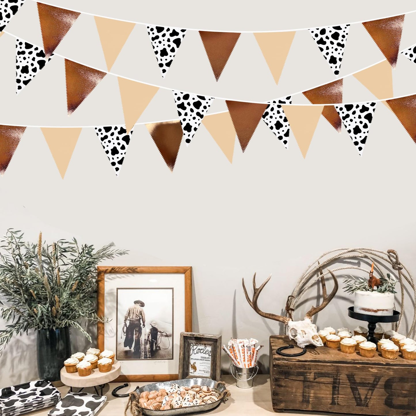 32Ft Cow Party Decorations Western Cowboy Triangle Flag Fabric Banner Pennant Garland Streamer for