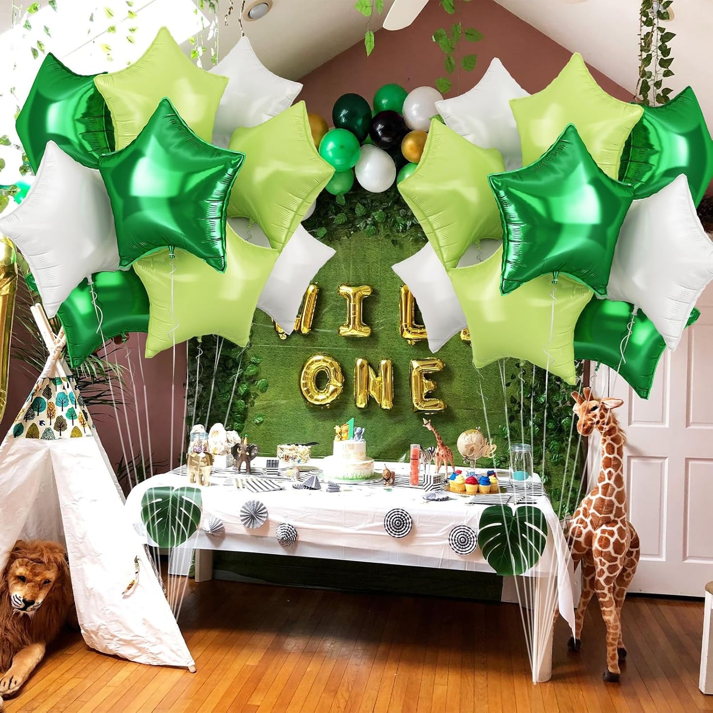 TAOYE Green Star Foil Balloons, 18 Inch Macaron Green Star Foil Balloons Dark Green Light Green White Pentagram Helium Balloons for Jungle Safari Animal Theme Kids Birthday Football Party Decoration