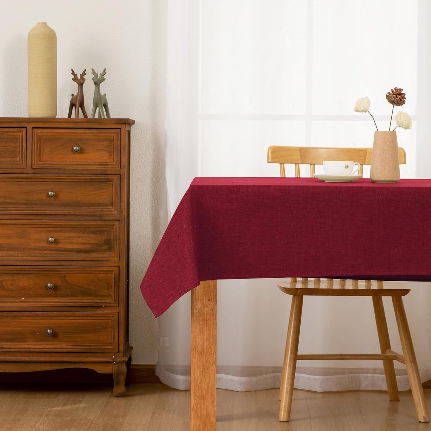 Hiasan 2 Pack Faux Linen Rectangle Red Tablecloth - Wrinkle and Stain Resistant Washable Table Cloth for Kitchen Dining Room Holiday Table Cover for Party Dinner, 60 x 102 Inch