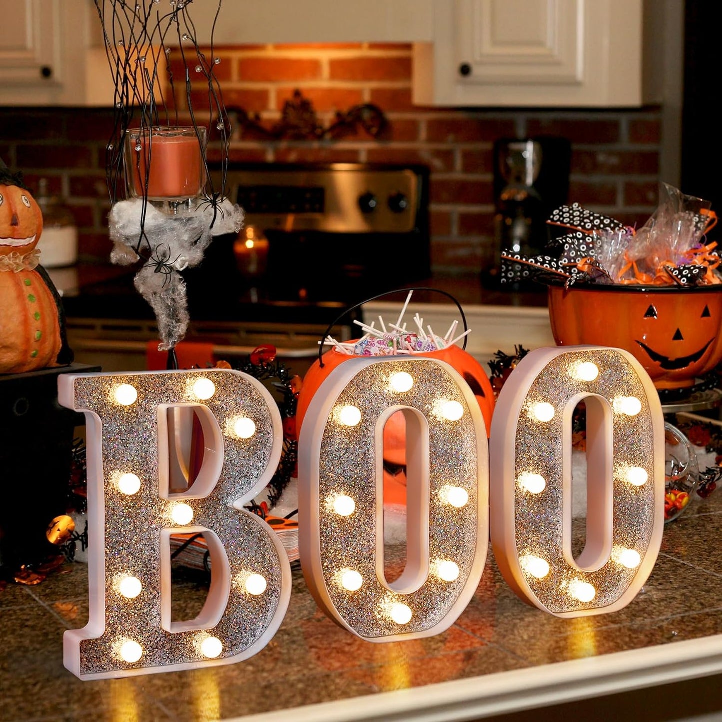 Marquee Light Up Letters, Glitter Silver LED Letter Lights Battery Powered Alphabet Letter Sign for Night Light Wedding Birthday Party Cafe Bar Decoration Girls Room Decor - Z